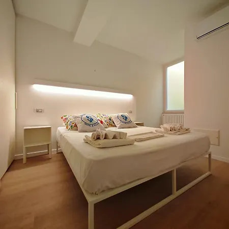 Appartement Sg Luxury - Pieds Dans L Eau Torri Torri Del Benaco