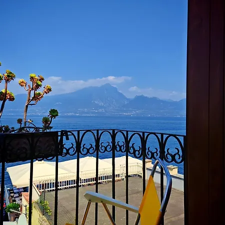 Appartement Sg Luxury - Pieds Dans L Eau Torri