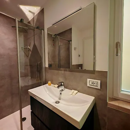 Appartement Sg Luxury - Pieds Dans L Eau Torri *